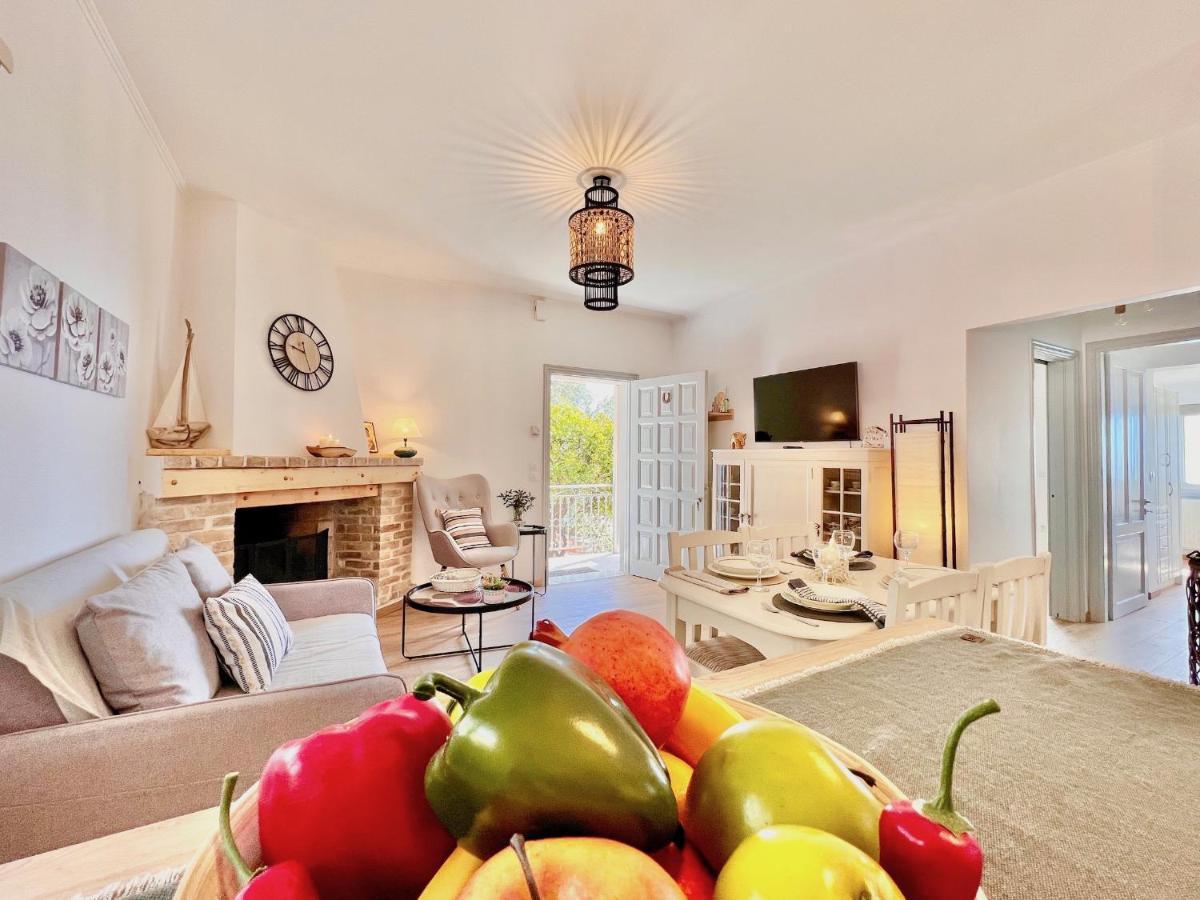 Villa Evmaria With Private Swimming Pool Spartylas Extérieur photo