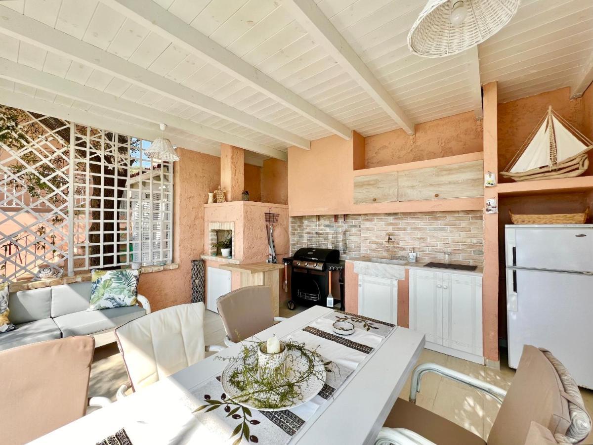Villa Evmaria With Private Swimming Pool Spartylas Extérieur photo