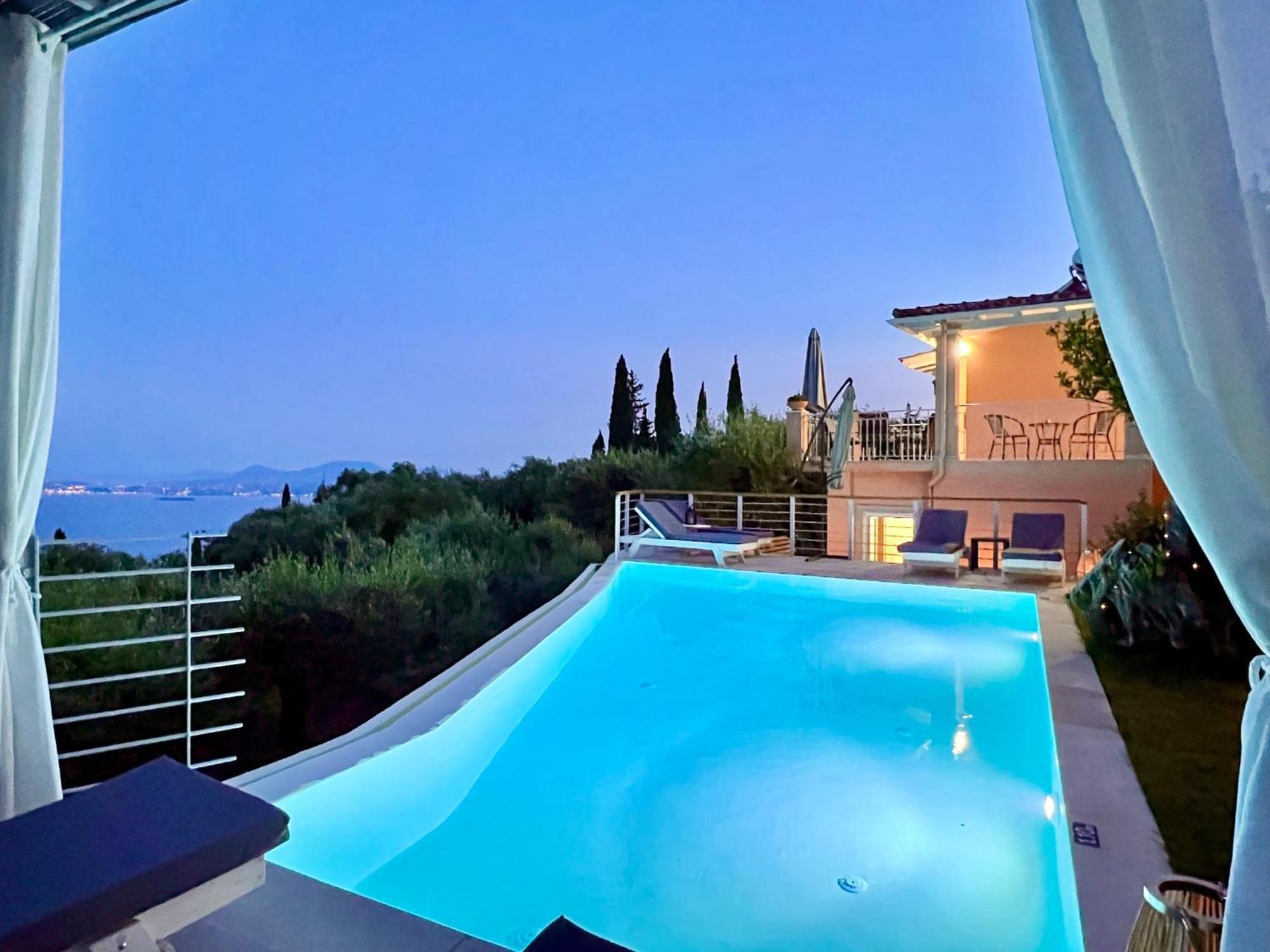 Villa Evmaria With Private Swimming Pool Spartylas Extérieur photo